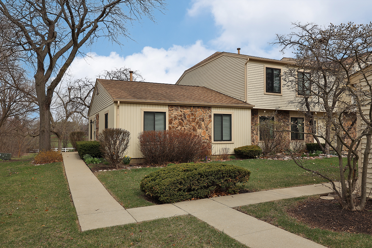 1634 Vermont Drive