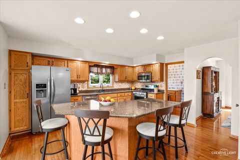 Tiny photo for 1011 Erins Glen Drive, Joliet, IL 60431 (MLS # 12691515)
