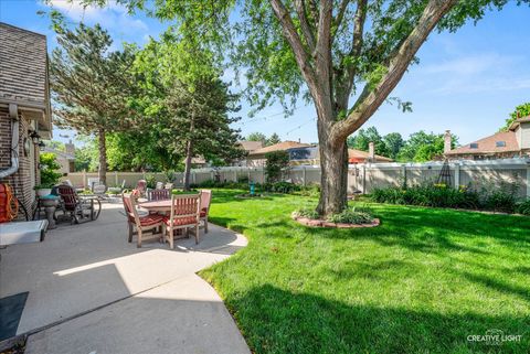 Tiny photo for 1011 Erins Glen Drive, Joliet, IL 60431 (MLS # 12691515)