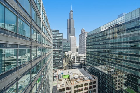 Tiny photo for 125 S Jefferson Street #1904, Chicago, IL 60661 (MLS # 12754855)