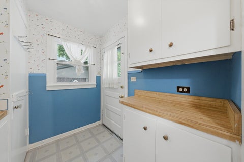 Tiny photo for 132 S Adams Street, Hinsdale, IL 60521 (MLS # 12757090)