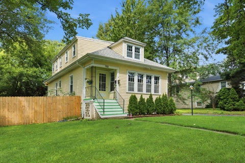 Tiny photo for 132 S Adams Street, Hinsdale, IL 60521 (MLS # 12757090)