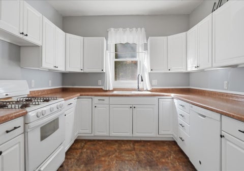 Tiny photo for 105 9th Avenue, Sterling, IL 61081 (MLS # 12782067)