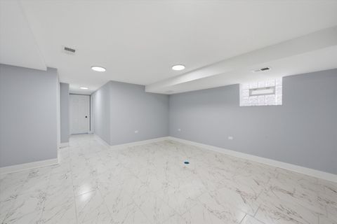 Tiny photo for 2811 W 82nd Street, Chicago, IL 60652 (MLS # 12615661)