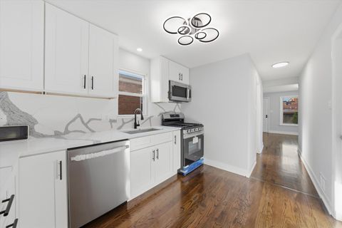 Tiny photo for 2811 W 82nd Street, Chicago, IL 60652 (MLS # 12615661)