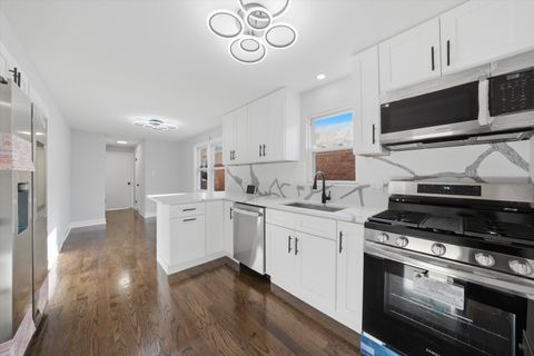 Tiny photo for 2811 W 82nd Street, Chicago, IL 60652 (MLS # 12615661)