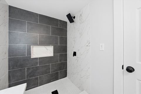 Tiny photo for 2811 W 82nd Street, Chicago, IL 60652 (MLS # 12615661)