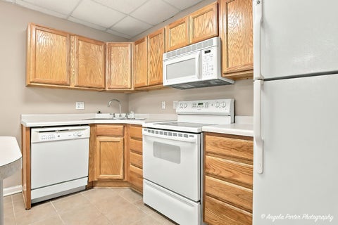 Tiny photo for 606 Barberry Trail, Fox River Grove, IL 60021 (MLS # 12787600)