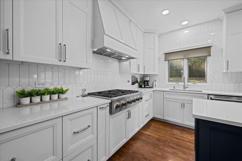 Tiny photo for 2542 Williams Road, Batavia, IL 60510 (MLS # 12508814)