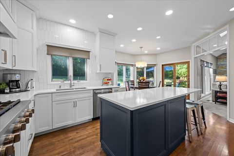 Tiny photo for 2542 Williams Road, Batavia, IL 60510 (MLS # 12508814)