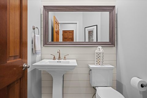 Tiny photo for 2542 Williams Road, Batavia, IL 60510 (MLS # 12508814)