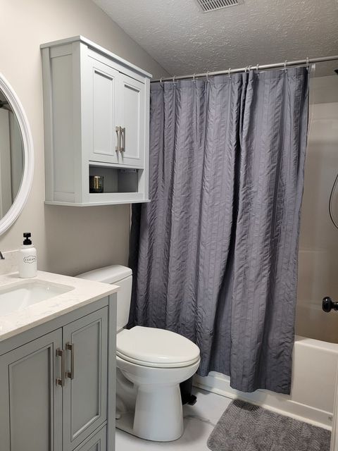 Tiny photo for 17362 N Idlewood Lane, Mt Vernon, IL 62864 (MLS # 12581586)