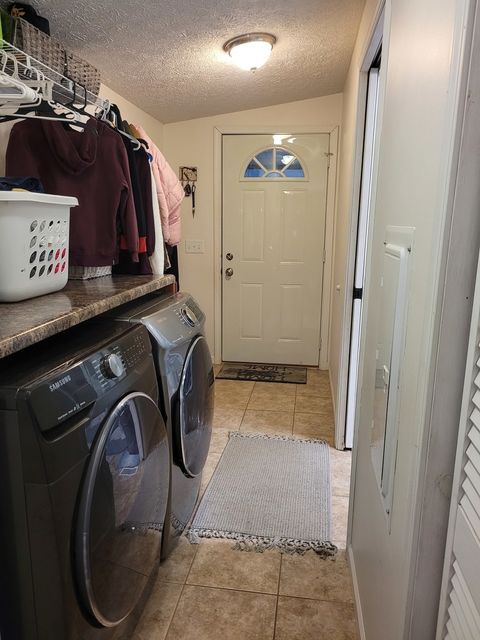 Tiny photo for 17362 N Idlewood Lane, Mt Vernon, IL 62864 (MLS # 12581586)