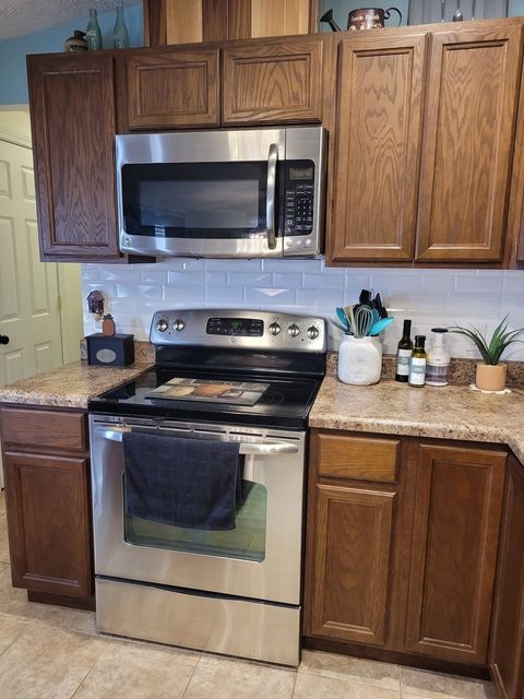 Tiny photo for 17362 N Idlewood Lane, Mt Vernon, IL 62864 (MLS # 12581586)