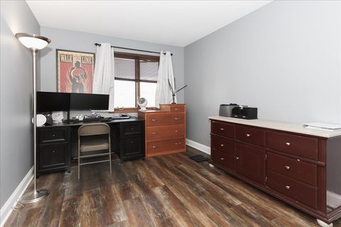 Tiny photo for 949 MANCHESTER Court, South Elgin, IL 60177 (MLS # 12639473)