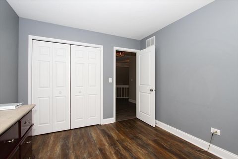 Tiny photo for 949 MANCHESTER Court, South Elgin, IL 60177 (MLS # 12639473)