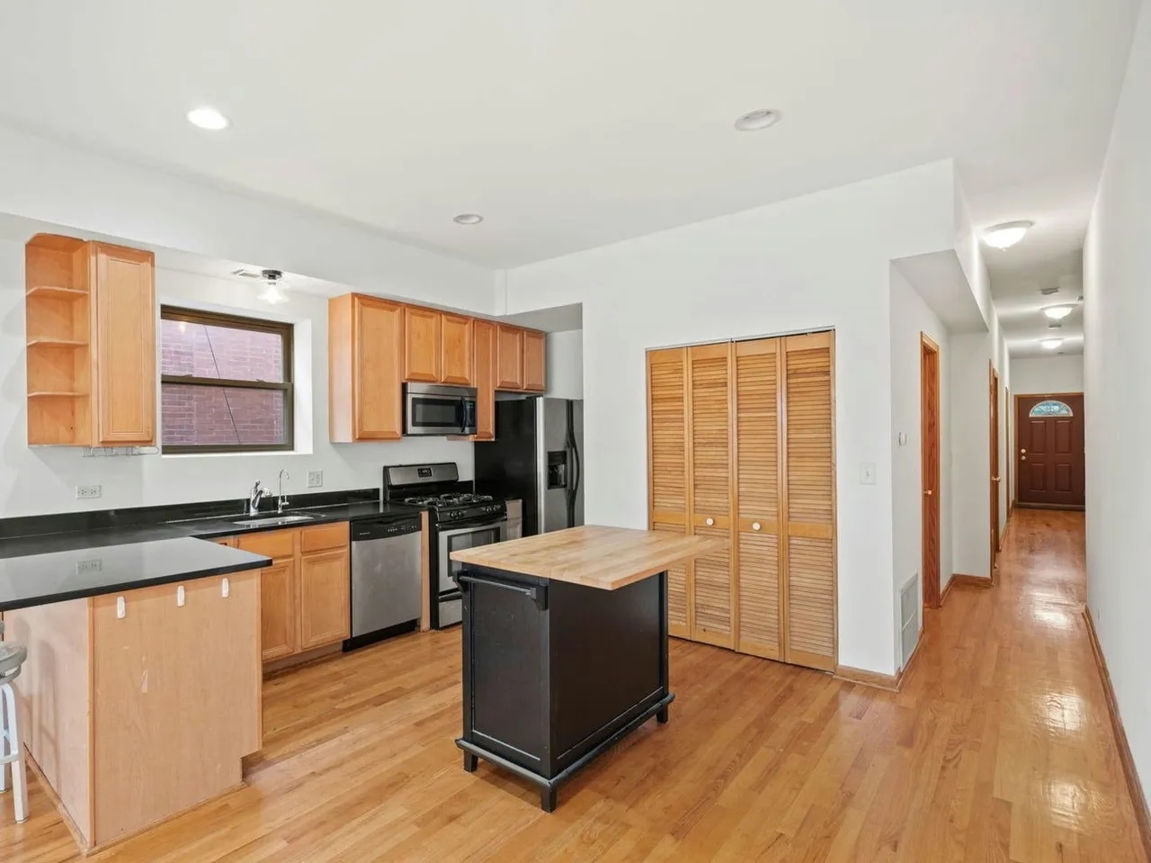 6133 S Drexel Avenue 3A
