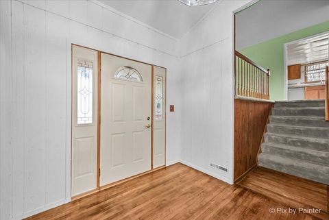 Tiny photo for 876 Darlington Lane, Crystal Lake, IL 60014 (MLS # 12615752)