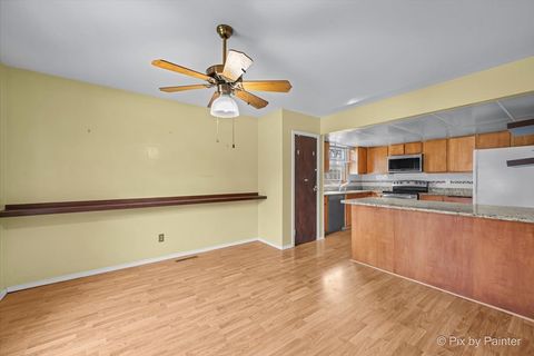 Tiny photo for 876 Darlington Lane, Crystal Lake, IL 60014 (MLS # 12615752)