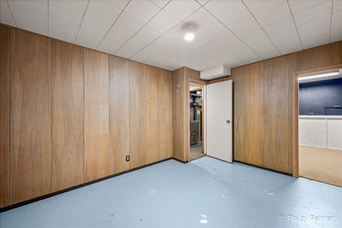 Tiny photo for 876 Darlington Lane, Crystal Lake, IL 60014 (MLS # 12615752)