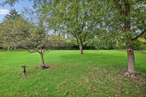 Tiny photo for 2228 Hanlon Road, Libertyville, IL 60048 (MLS # 12780221)