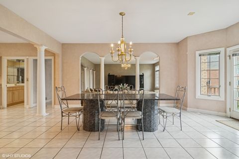 Tiny photo for 16 Forest Lane, South Barrington, IL 60010 (MLS # 12416290)