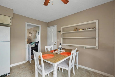 Tiny photo for 926 S 6th Avenue, Hoopeston, IL 60942 (MLS # 12727732)