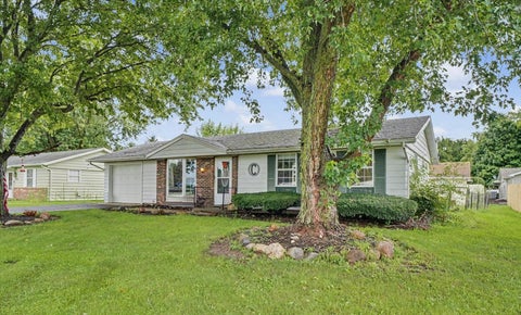 Photo of 926 S 6th Avenue, Hoopeston, IL 60942 (MLS # 12727732)