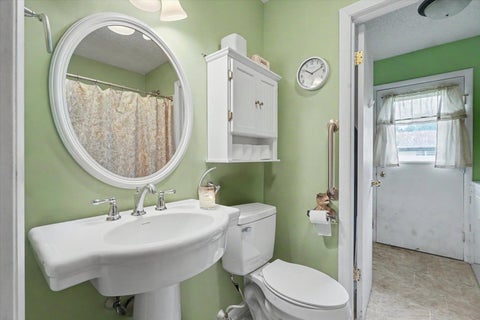 Tiny photo for 926 S 6th Avenue, Hoopeston, IL 60942 (MLS # 12727732)