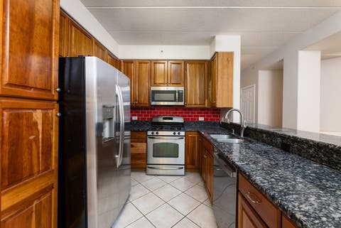 Tiny photo for 1715 Pavilion Way #307, Park Ridge, IL 60068 (MLS # 12679199)