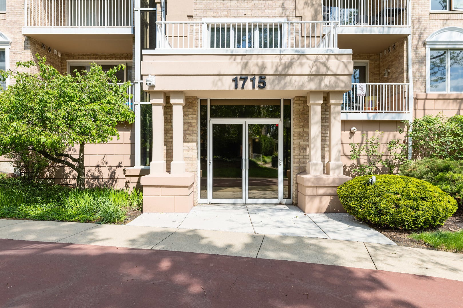 1715 Pavilion Way 307