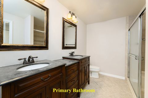 Tiny photo for 1715 Pavilion Way #307, Park Ridge, IL 60068 (MLS # 12679199)