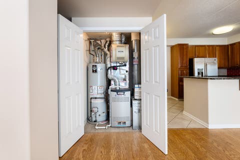 Tiny photo for 1715 Pavilion Way #307, Park Ridge, IL 60068 (MLS # 12679199)