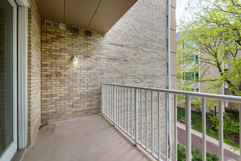 Tiny photo for 1715 Pavilion Way #307, Park Ridge, IL 60068 (MLS # 12679199)