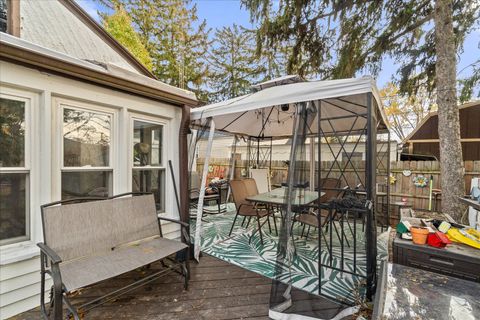 Tiny photo for 937 PEARL Street, Aurora, IL 60505 (MLS # 12512552)