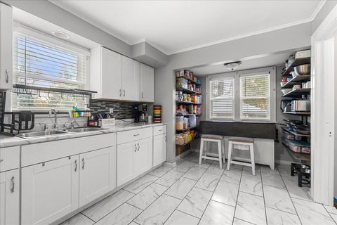 Tiny photo for 937 PEARL Street, Aurora, IL 60505 (MLS # 12512552)