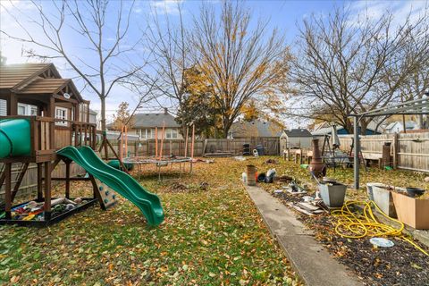 Tiny photo for 937 PEARL Street, Aurora, IL 60505 (MLS # 12512552)