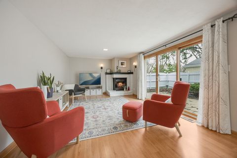 Tiny photo for 905 Kennebec Lane, Naperville, IL 60563 (MLS # 12599267)