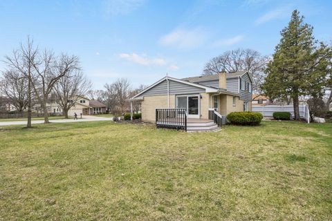Tiny photo for 905 Kennebec Lane, Naperville, IL 60563 (MLS # 12599267)