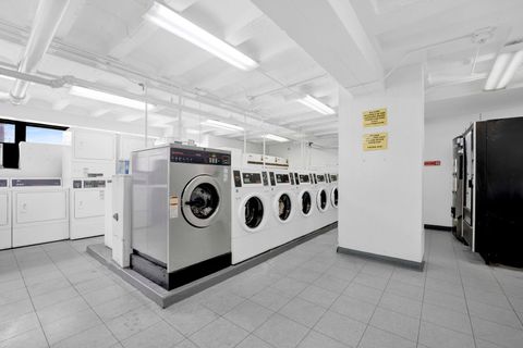 Tiny photo for 6030 N Sheridan Road #1307, Chicago, IL 60660 (MLS # 12614848)