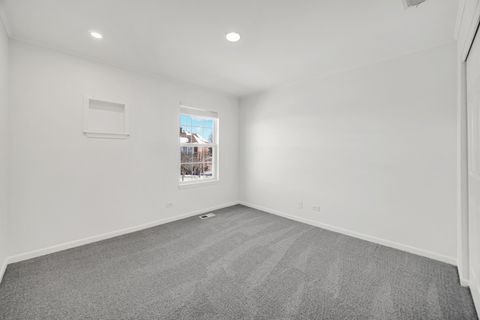 Tiny photo for 947 Kensington Drive #7-E3, Northbrook, IL 60062 (MLS # 12596527)