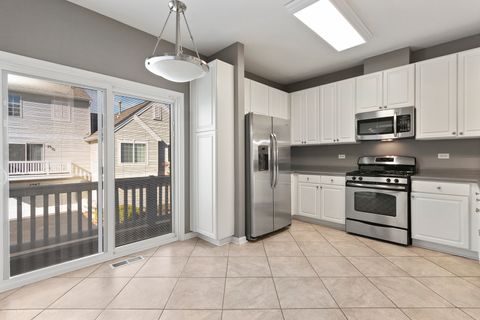 Tiny photo for 3473 Ravinia Circle, Aurora, IL 60504 (MLS # 12496124)