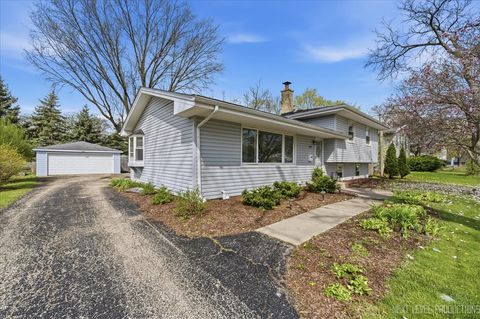 Tiny photo for 1209 Laurel Lane, Naperville, IL 60540 (MLS # 12619979)