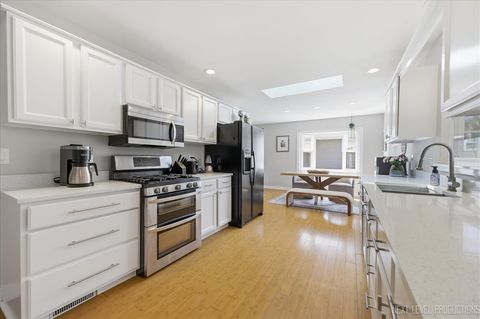 Tiny photo for 1209 Laurel Lane, Naperville, IL 60540 (MLS # 12619979)