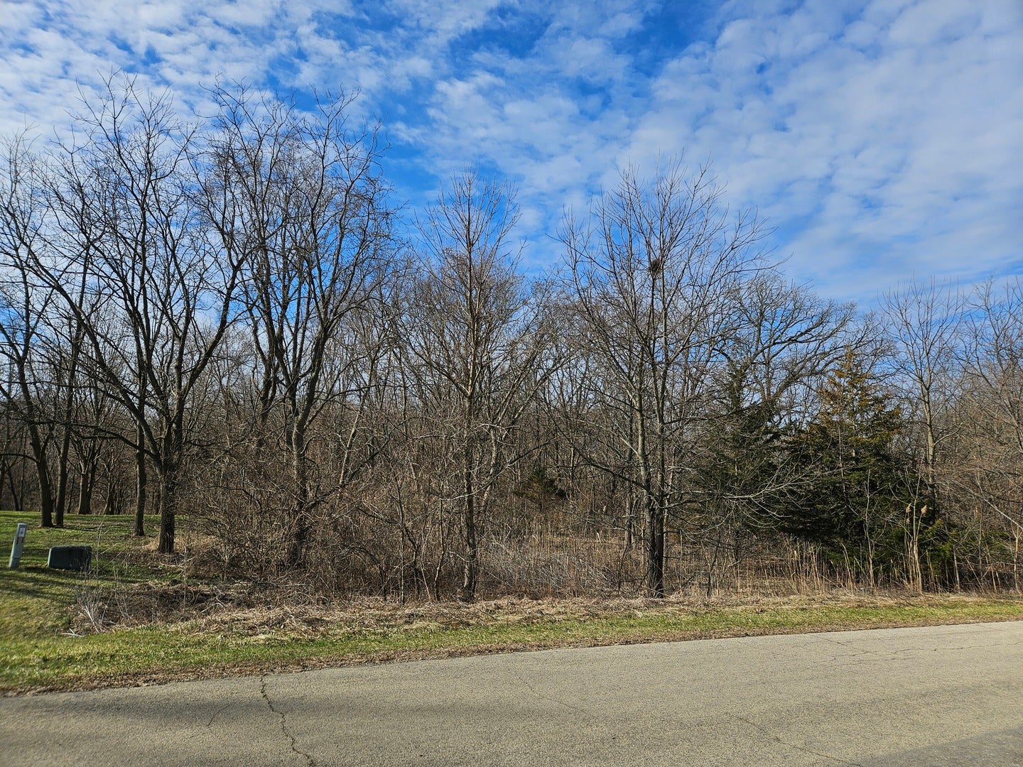 2616 N 3689th Road