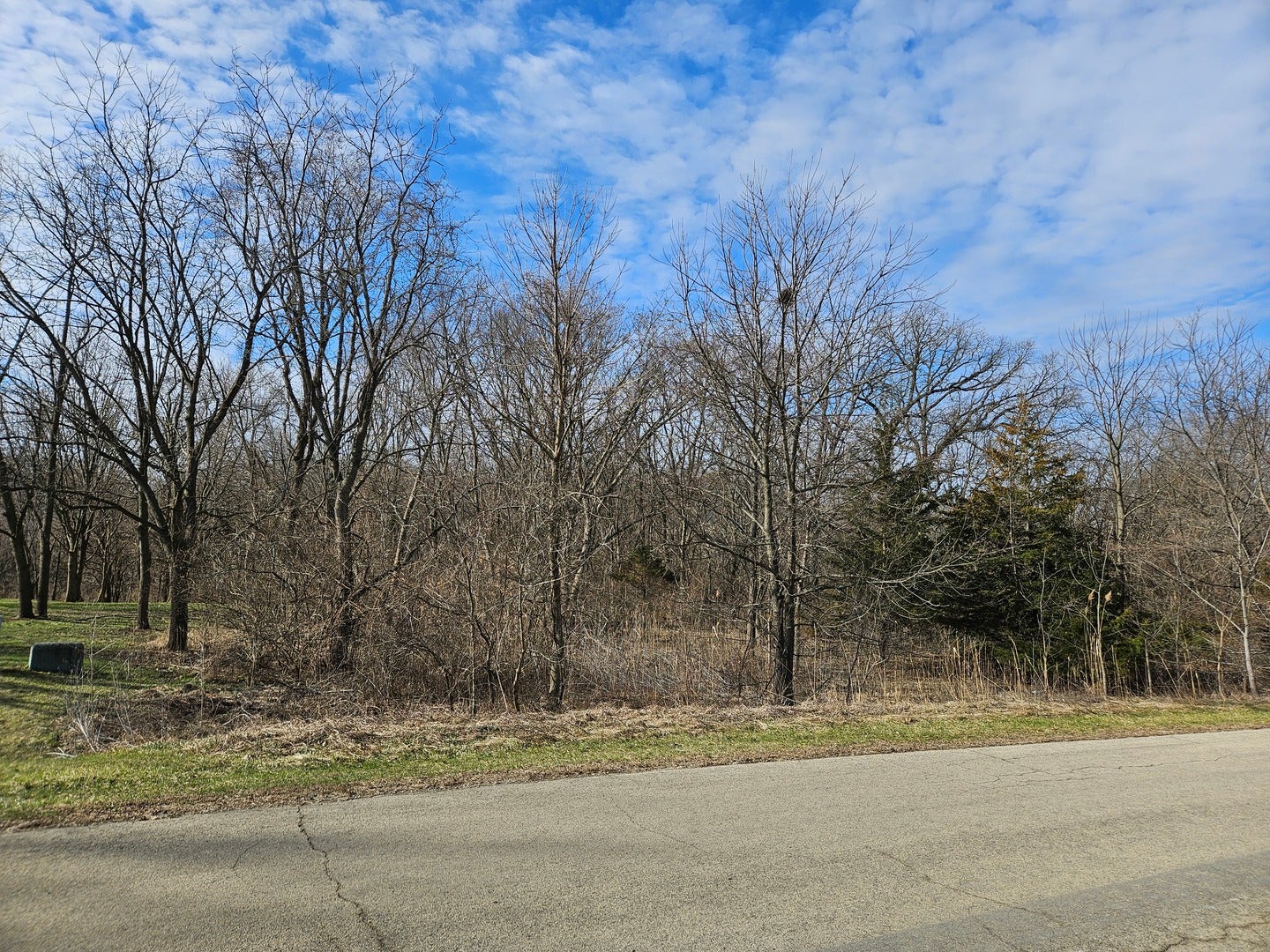 2616 N 3689th Road