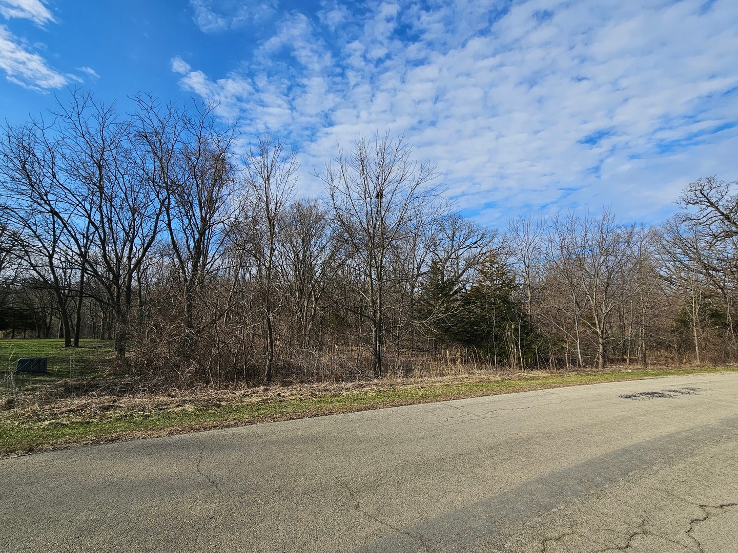 2616 N 3689th Road