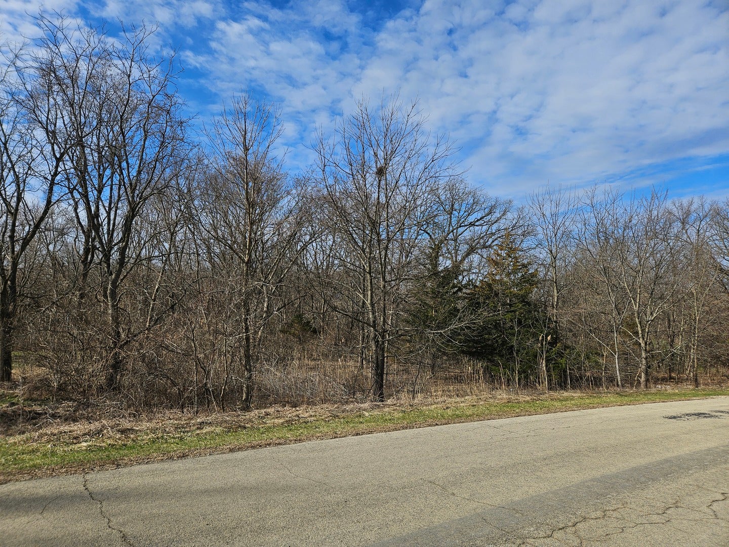 2616 N 3689th Road