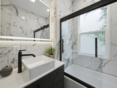 Tiny photo for 7545 S Rhodes Avenue, Chicago, IL 60619 (MLS # 12735927)
