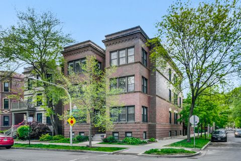 Photo of 1328 W BRYN MAWR Avenue #3, Chicago, IL 60660 (MLS # 12641698)